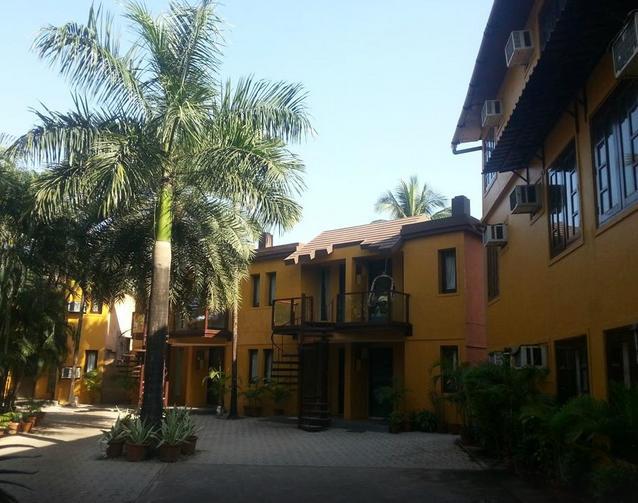 Silver Sands Beach Resort Daman Esterno foto
